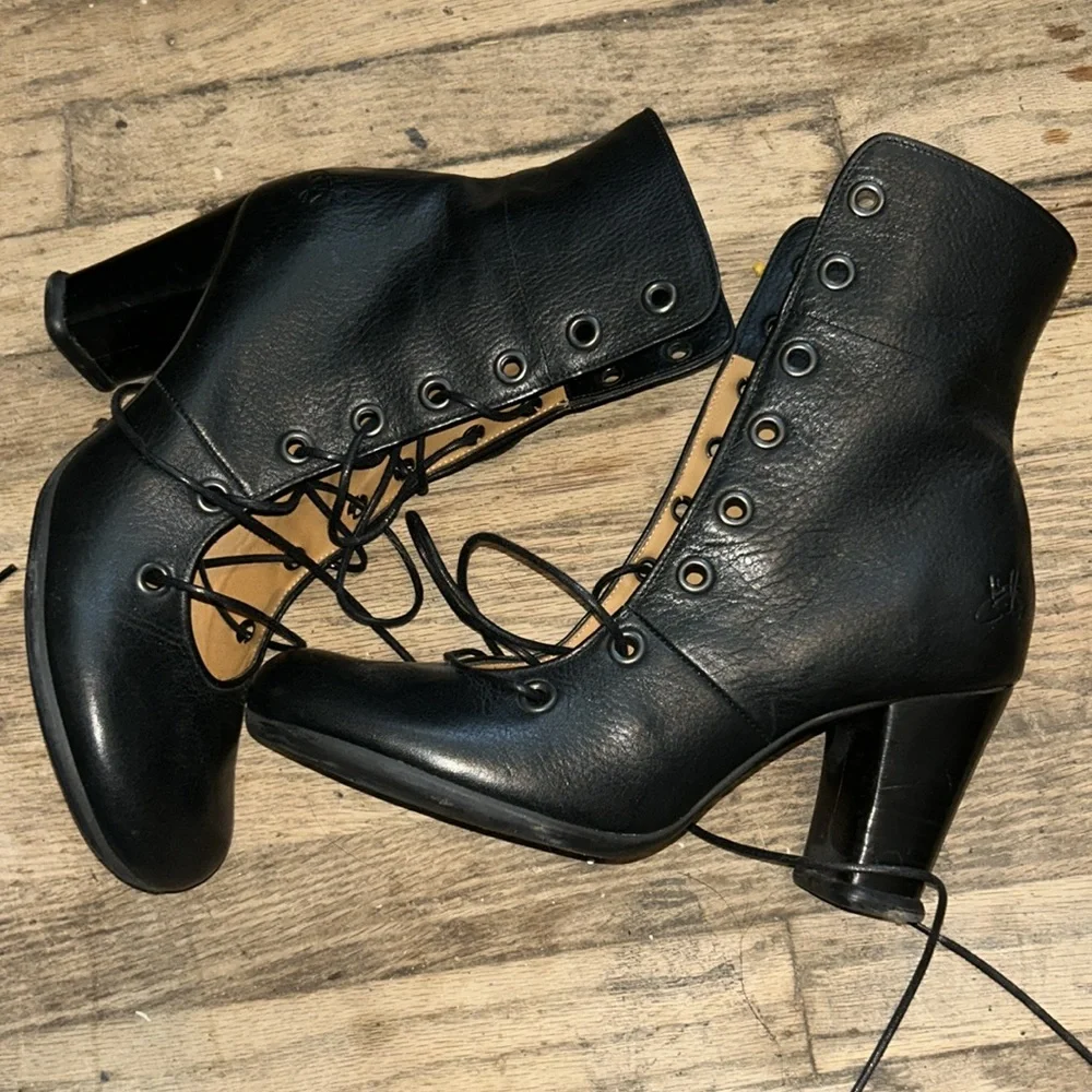 Fluevog Soprano Angela booties 11 - Picture 3 of 7
